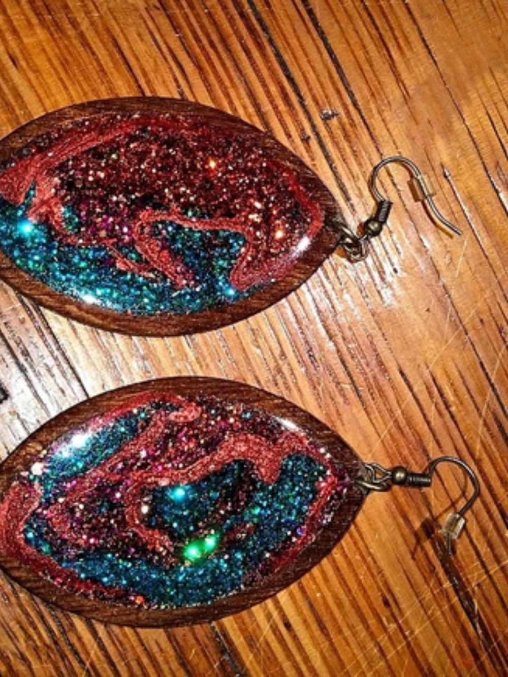 Glitter Oval Dangle Earrings in Orange & Blue